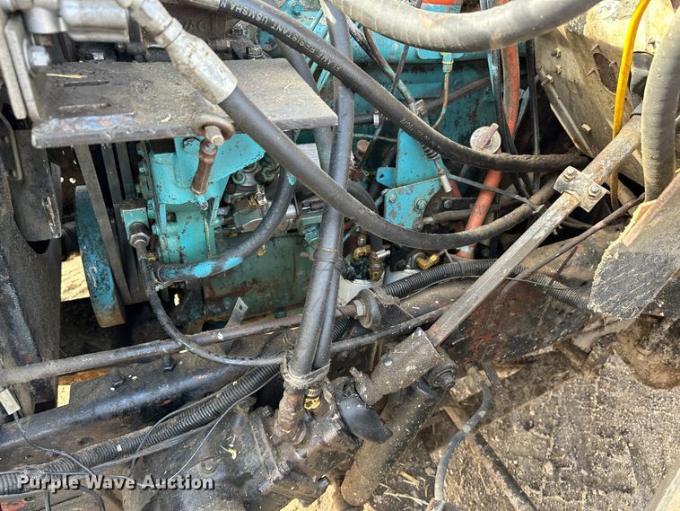 image for item LT9416 1978 International Loadstar 1750  feed mixer truck