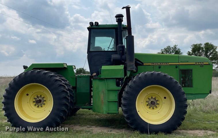 image for item LY9701 1993 John Deere 8770  4WD tractor
