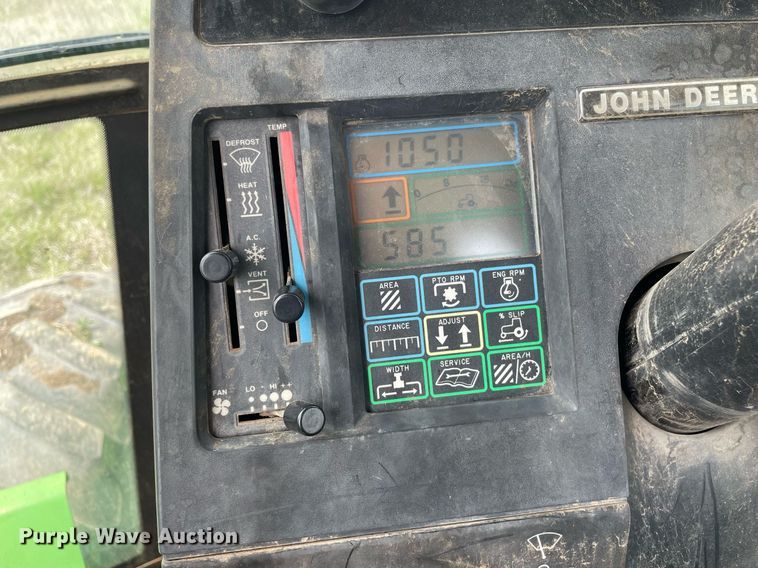 image for item LY9701 1993 John Deere 8770  4WD tractor