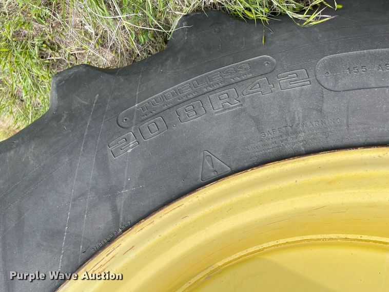 image for item LY9701 1993 John Deere 8770  4WD tractor