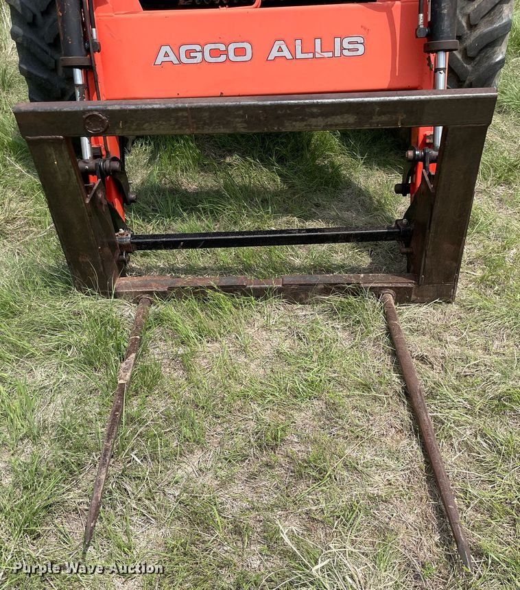 image for item LY9702 1994 AGCO Allis 9455  MFWD tractor