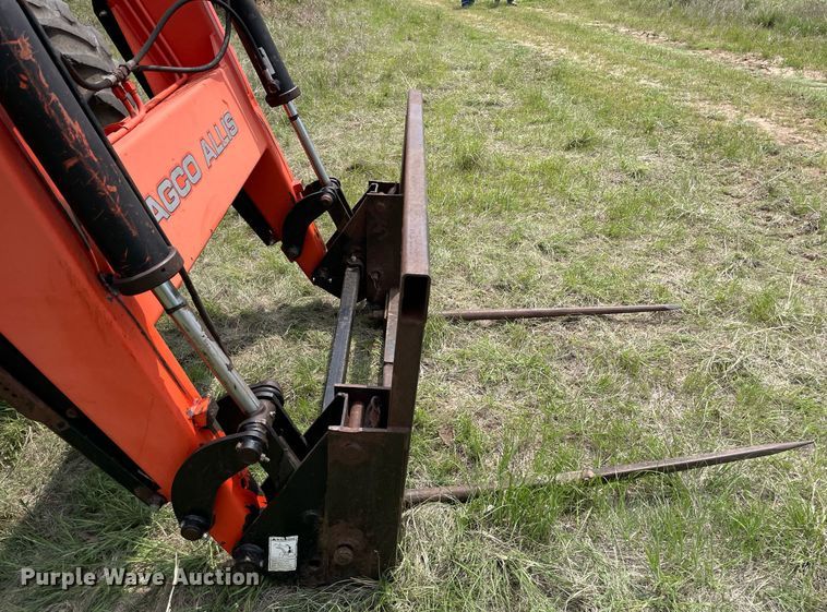 image for item LY9702 1994 AGCO Allis 9455  MFWD tractor