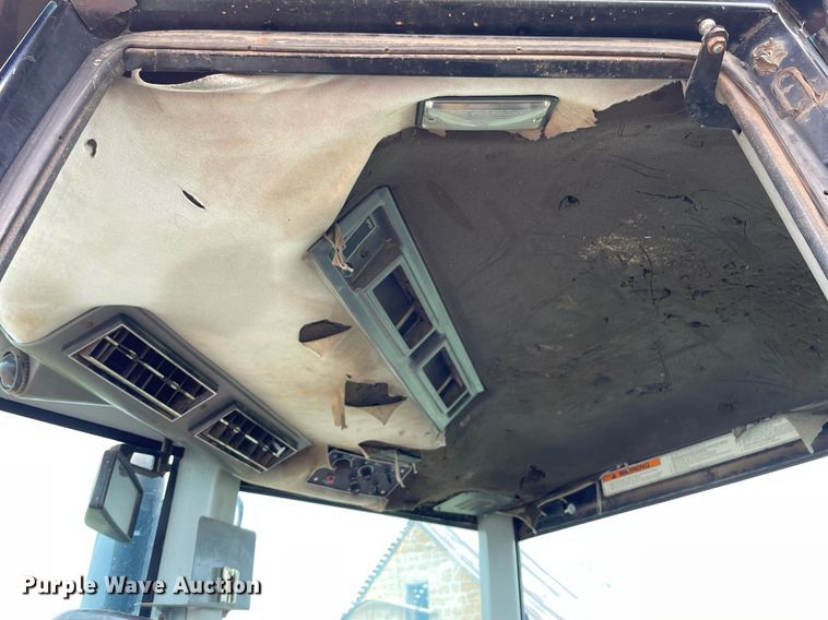 image for item LY9702 1994 AGCO Allis 9455  MFWD tractor