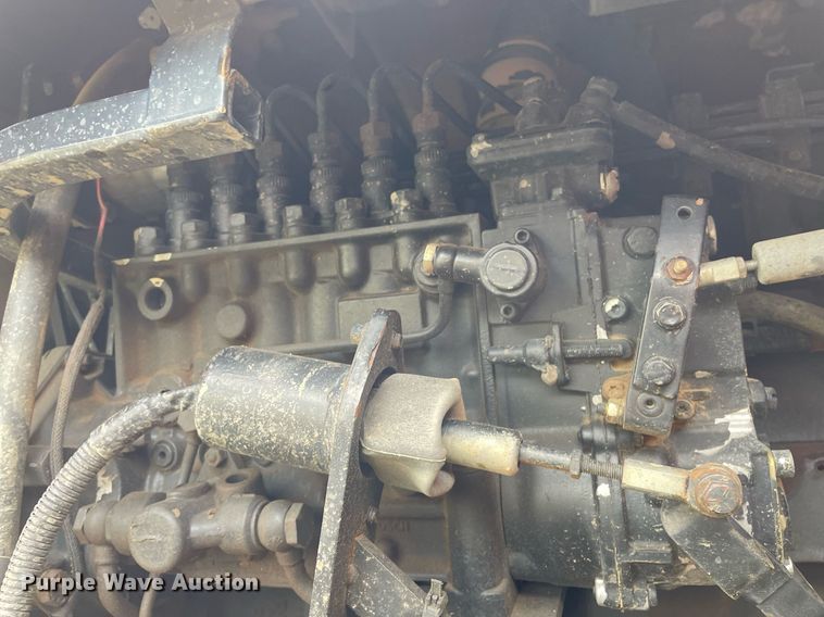 image for item LY9702 1994 AGCO Allis 9455  MFWD tractor