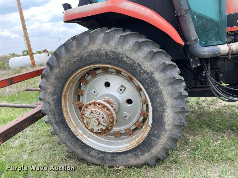 image for item LY9702 1994 AGCO Allis 9455  MFWD tractor