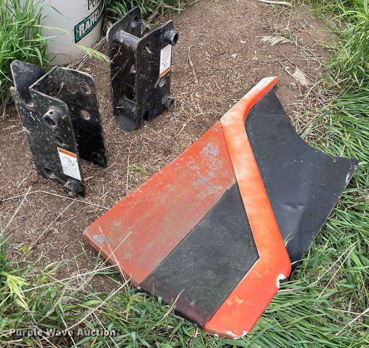 image for item LY9702 1994 AGCO Allis 9455  MFWD tractor