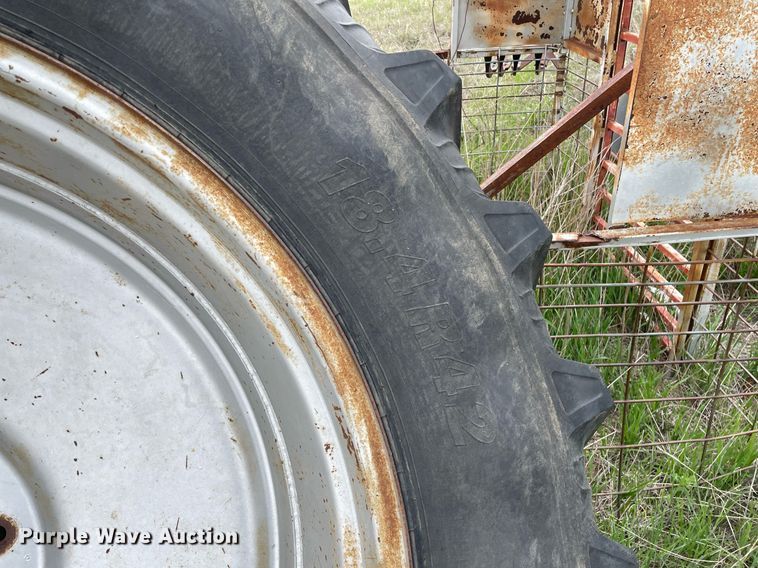 image for item LY9702 1994 AGCO Allis 9455  MFWD tractor