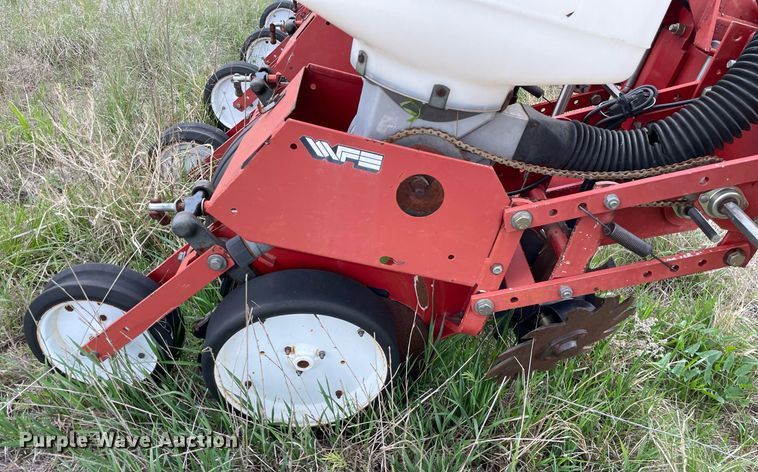 image for item LY9703 White 5100  planter