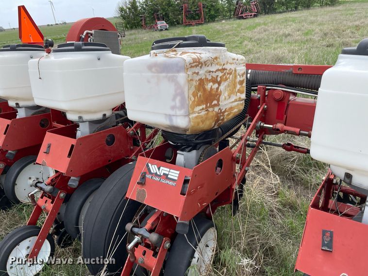 image for item LY9703 White 5100  planter