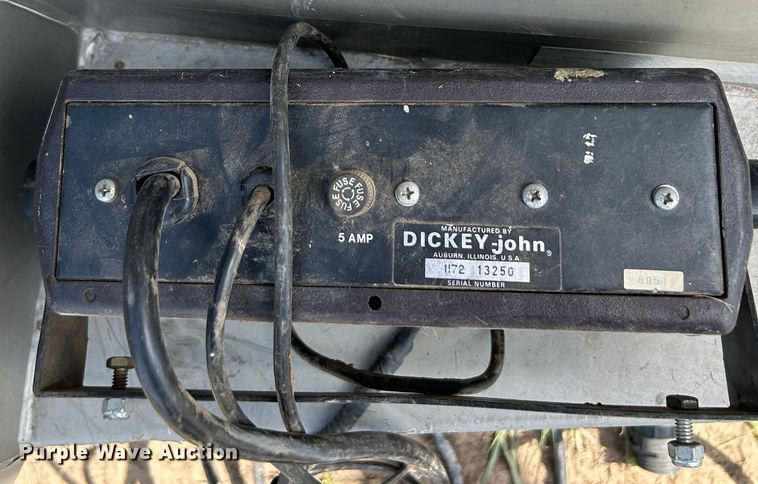 image for item LY9703 White 5100  planter