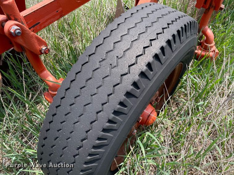 image for item LY9705 Five bottom plow