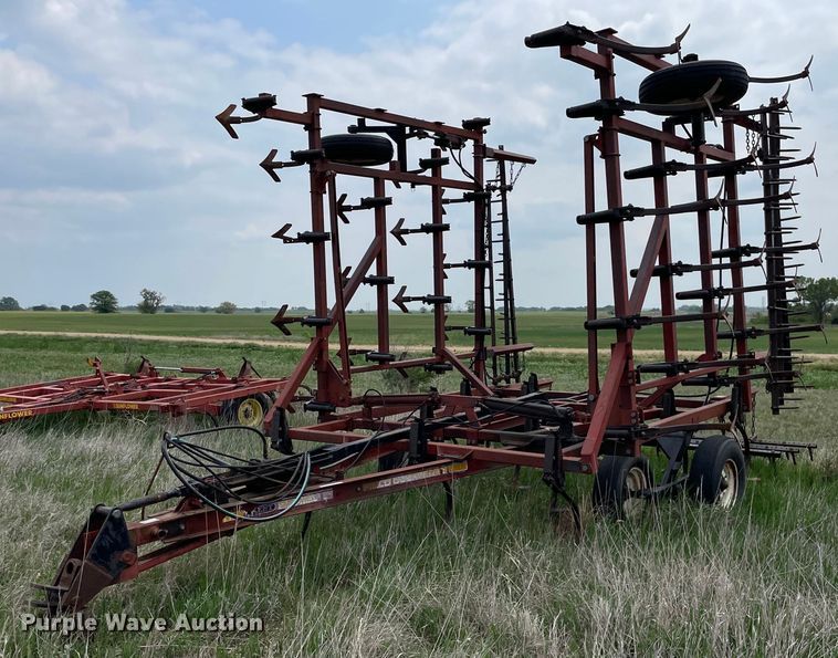 image for item LY9706 Kent 6528V  field cultivator