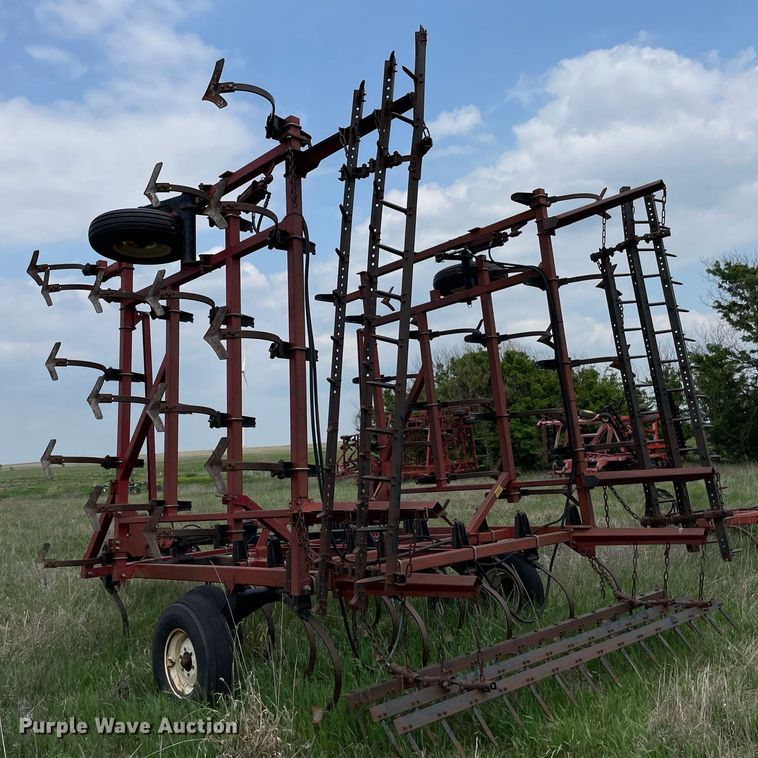image for item LY9706 Kent 6528V  field cultivator
