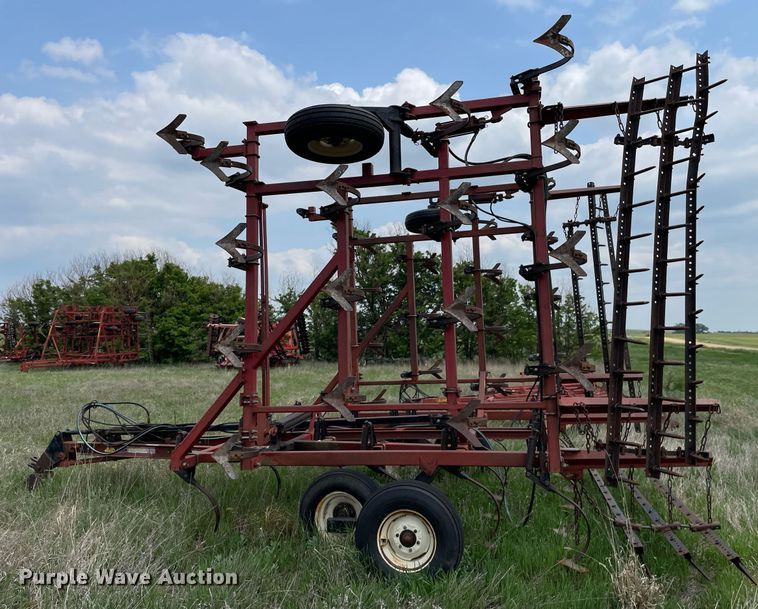 image for item LY9706 Kent 6528V  field cultivator