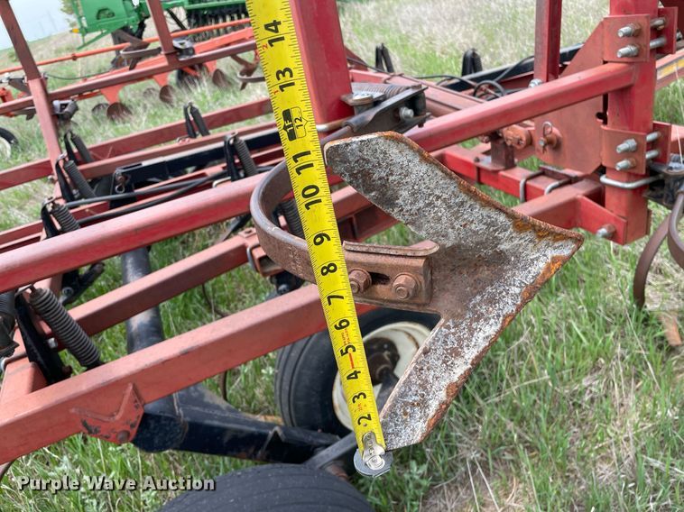 image for item LY9706 Kent 6528V  field cultivator