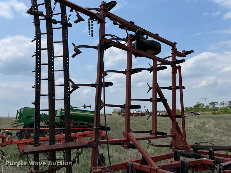 image for item LY9706 Kent 6528V  field cultivator