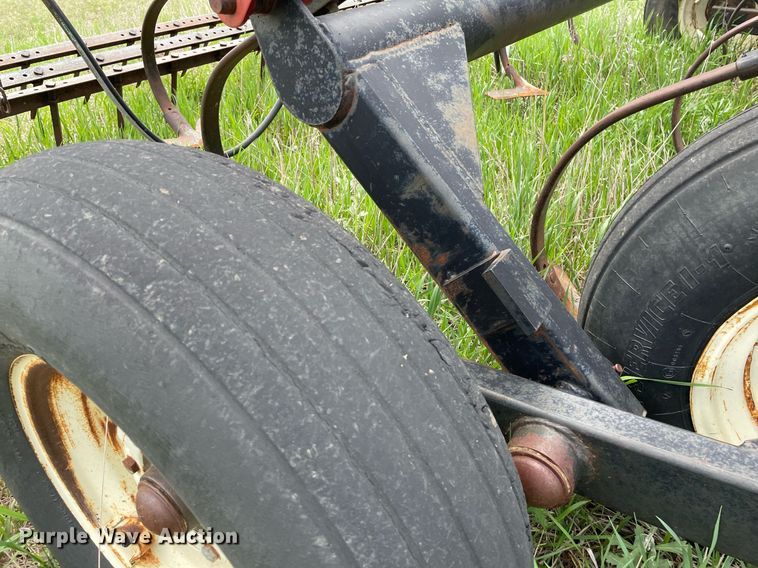 image for item LY9706 Kent 6528V  field cultivator