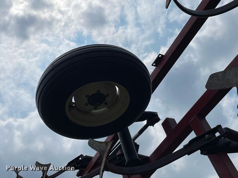 image for item LY9706 Kent 6528V  field cultivator