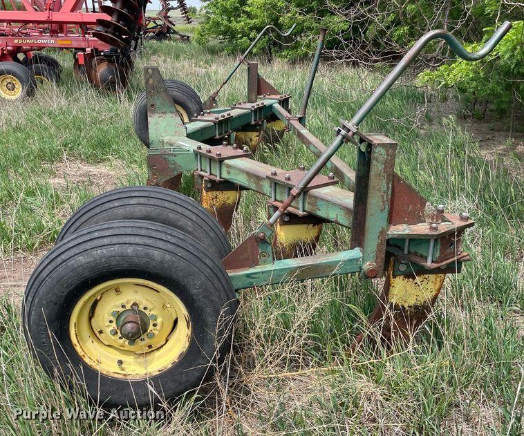 image for item LY9708 V-ripper