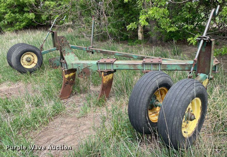 image for item LY9708 V-ripper