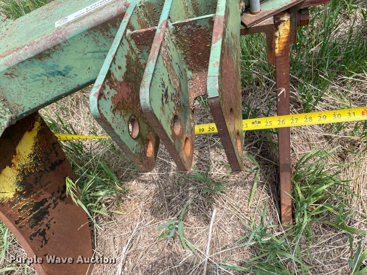 image for item LY9708 V-ripper