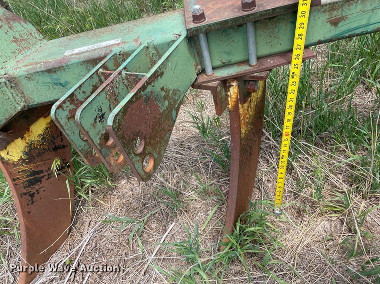 image for item LY9708 V-ripper