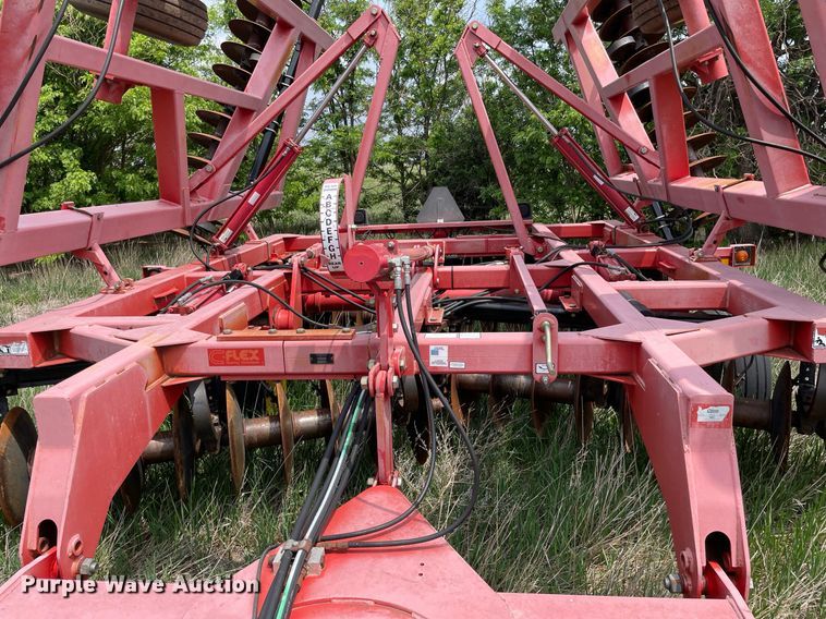 image for item LY9709 Sunflower 1434-33  tandem disk