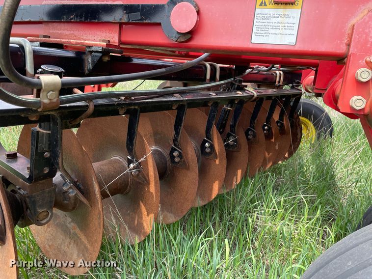 image for item LY9709 Sunflower 1434-33  tandem disk