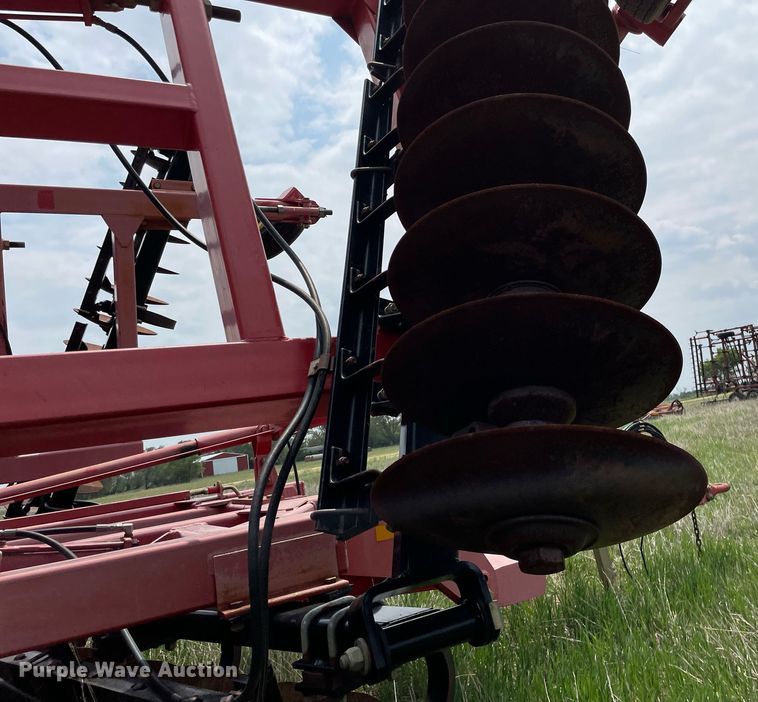 image for item LY9709 Sunflower 1434-33  tandem disk