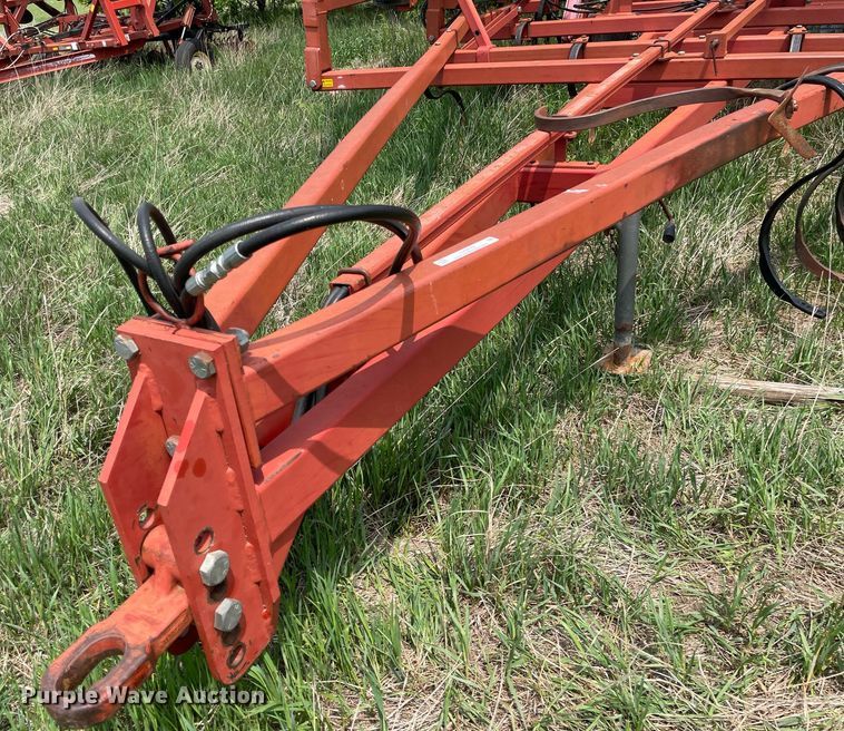 image for item LY9710 Sunflower 5552-50  field cultivator