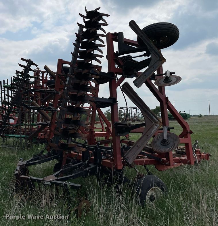 image for item LY9711 Kent 9326 Plains Plow  sweep plow