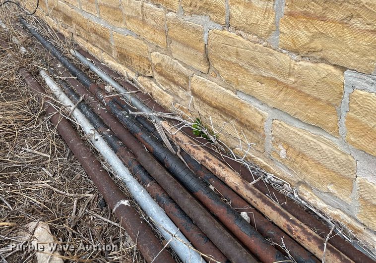 image for item LY9716 (11) continuous fence panels