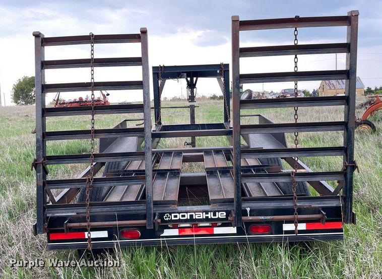image for item LY9721 2000 Donahue EXG-150  swather / windrower trailer with hay rake