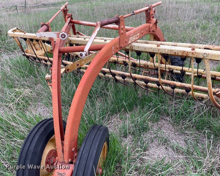 image for item LY9721 2000 Donahue EXG-150  swather / windrower trailer with hay rake