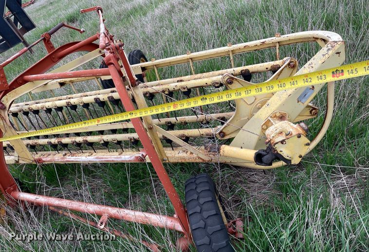 image for item LY9721 2000 Donahue EXG-150  swather / windrower trailer with hay rake