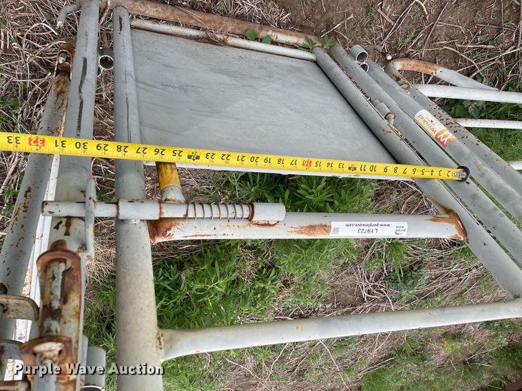 image for item LY9723 Winkel  panel trailer with panels