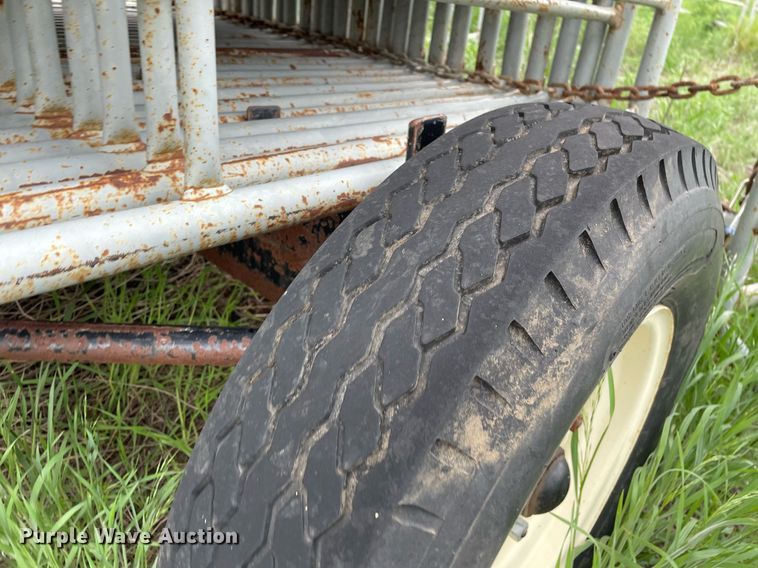 image for item LY9723 Winkel  panel trailer with panels