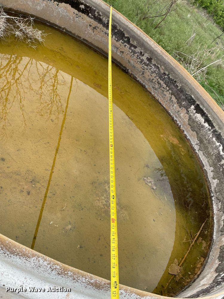 image for item LY9724 McDonald  fiberglass livestock tank