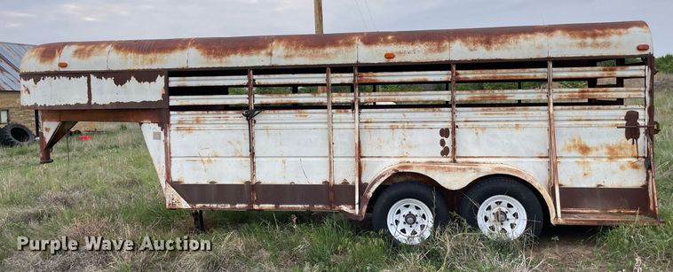image for item LY9726 1974 HJ  livestock trailer