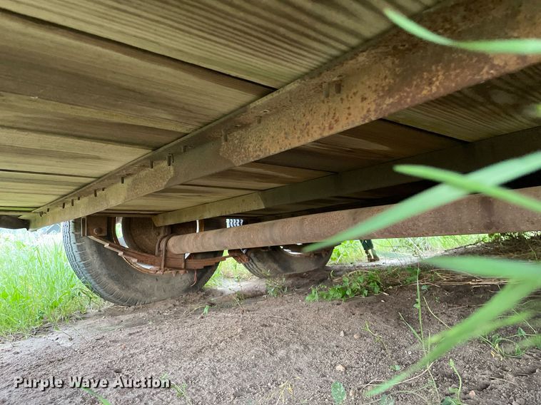 image for item LY9726 1974 HJ  livestock trailer