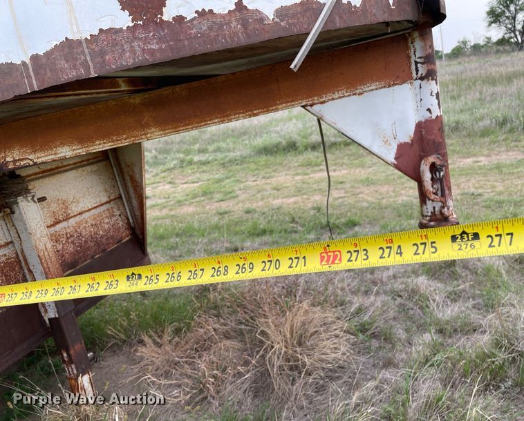 image for item LY9726 1974 HJ  livestock trailer