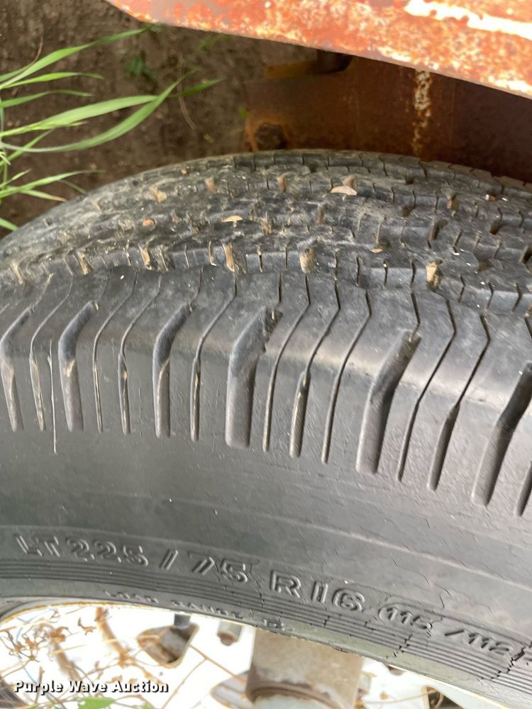 image for item LY9726 1974 HJ  livestock trailer