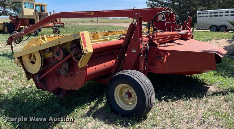 image for item LY9788 1992 New Holland 116  swather / windrower