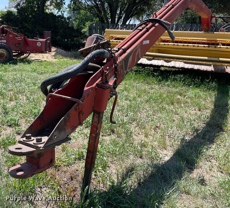image for item LY9788 1992 New Holland 116  swather / windrower