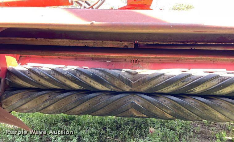 image for item LY9788 1992 New Holland 116  swather / windrower