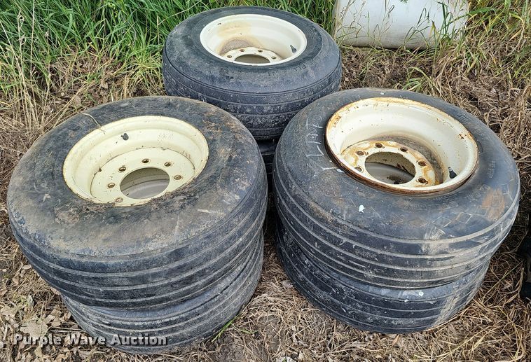 image for item MD9802 (6) tires and wheels