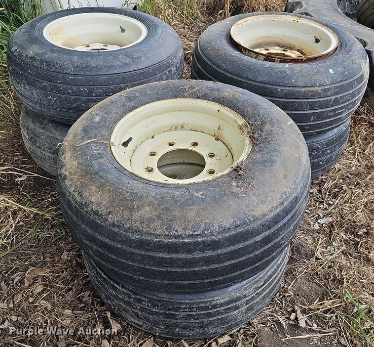 image for item MD9802 (6) tires and wheels