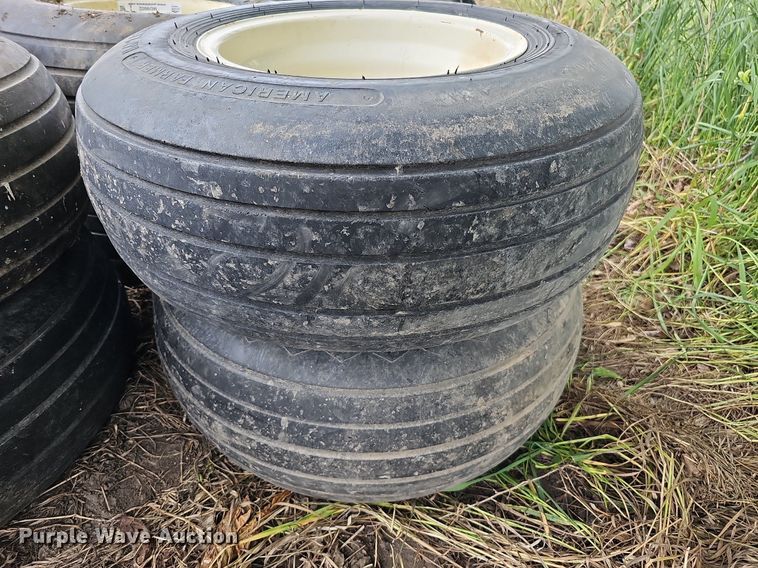 image for item MD9802 (6) tires and wheels