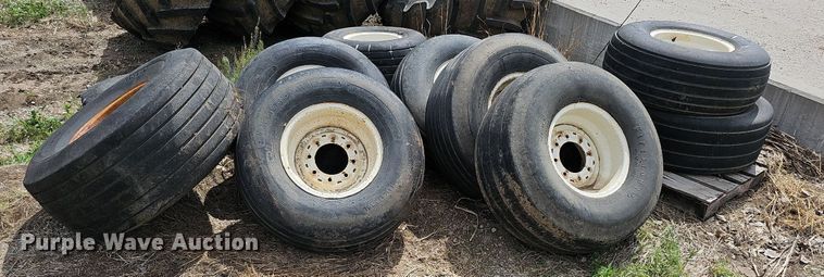 image for item MD9803 (12) tires and wheels