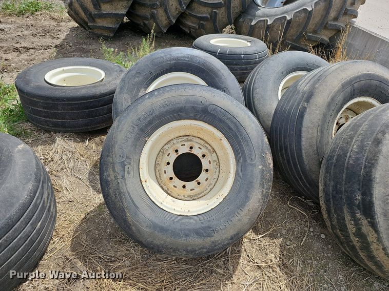 image for item MD9803 (12) tires and wheels